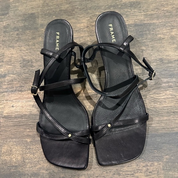 Frame Le Braxton Strappy Leather Sandal Size 39.5 NWOT - Picture 4 of 5